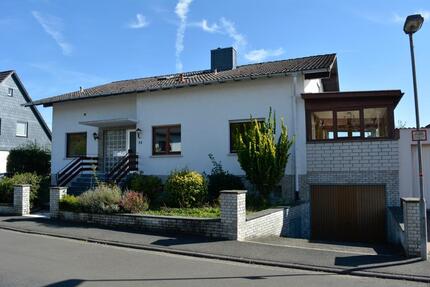Mehrfamilienhaus in Mainzlar mit Weitblick - provisionsfrei - Staufenberg