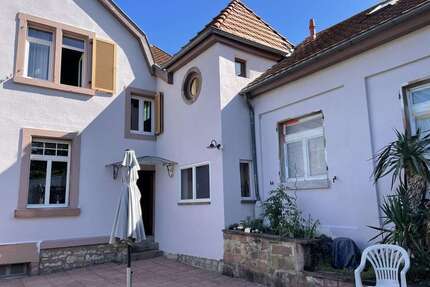 Haus zum Kaufen in Gersheim 720.000,00 € 214 m²