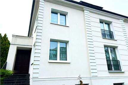 Haus zum Kaufen in Berlin 1.500.000,00 € 300 m²