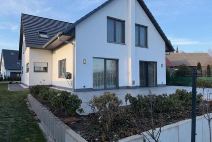 Haus in Warnitz zu verkaufen - 780.000,00&nbsp;EUR Kaufpreis, ca.&nbsp; 240,00&nbsp;m&sup2; in Schwerin (PLZ: 19057) Friedrichsthal