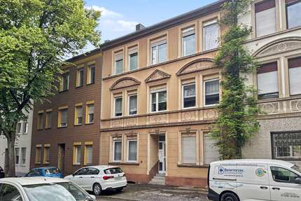 Haus zum Kaufen in Gelsenkirchen 249.000,00 € 245.3 m²