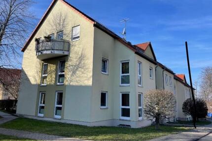 Traumhafte 2- Zimmer Wohnung - 390,00&nbsp;EUR Kaltmiete, ca.&nbsp; 60,00&nbsp;m&sup2; in Zeitz (PLZ: 06712)