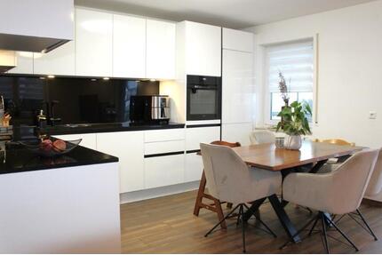 Modernisiert | 3,5-Zim | EBK-+Balkon+Stellplatz | Nähe A81 - Horb am Neckar