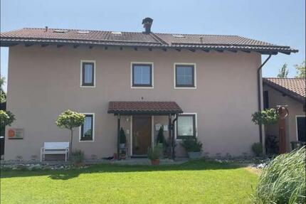 4 Zimmer Wohnung 1. OG zu Vermieten - Schnaitsee