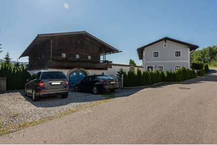 Haus zum Kaufen in Büchlberg Solling 699.000,00 € 350 m² - Büchlberg / Solling