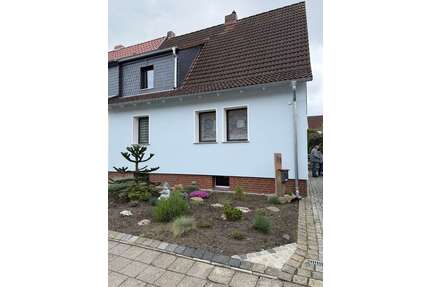 Haus zum Kaufen in Stendal 179.000,00 € 98 m²