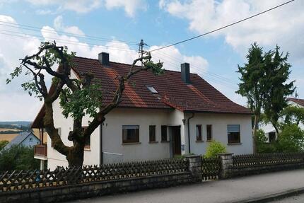 Einfamilienhaus - 310.000,00&nbsp;EUR Kaufpreis, ca.&nbsp; 100,00&nbsp;m&sup2; in Neresheim (PLZ: 73450)