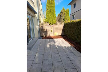Charmante 3-Zimmer-Wohunung mit Terrrasse - Böblingen Dagersheim