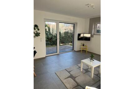 Geräumige Zweizimmerwohnung-Wohnung mit Terasse - Lehrte