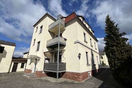 Haus zum Kaufen in Radebeul 998.000,00 € 500 m²