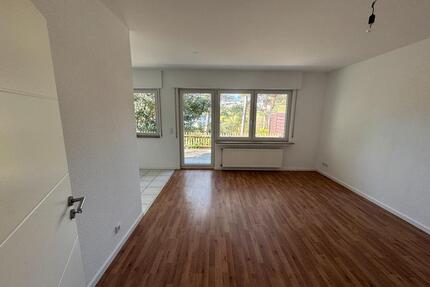 Zwei-Zimmer-Wohnung mit Gartenanteil im Souterrain – Schwalbenweg 16, Sundern-Langscheid - Sundern (Sauerland)
