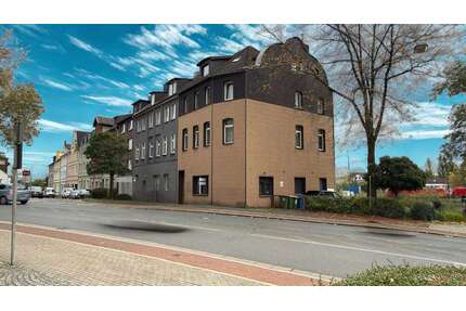 Modernisiertes 3-Parteienhaus mit Maisonette und Gartenanteil nahe Centro - Oberhausen