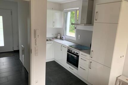 Einliegerwohnung - 930,00&nbsp;EUR Kaltmiete, ca.&nbsp; 57,30&nbsp;m&sup2; in Schweitenkirchen (PLZ: 85301)