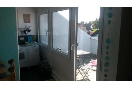 sehr schöne 2 Zimmer Dachgeschosswohnung in Neuenburg z verkaufen - Neuenburg am Rhein