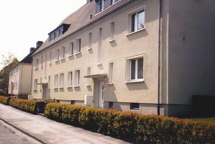 Helle und zentrale 2-Zimmer-Wohnung in mit neuem Laminat - Menden (Sauerland) Bösperde