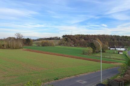 Haus mit Garten und Weitblick - 640,00&nbsp;EUR Kaltmiete, ca.&nbsp; 127,00&nbsp;m&sup2; in Nentershausen (PLZ: 36214)