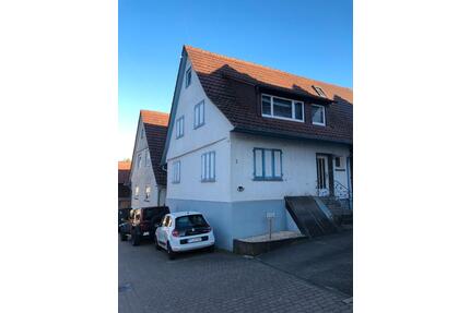 Freistehendes Einfamilienhaus zu Vermieten - Remchingen