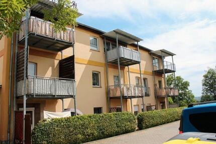 Großzügige 2-Raum-Wohnung mit Balkon im 1. OG - Naumburg (Saale)