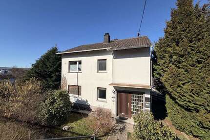 Haus zum Kaufen in Birkenfeld 235.000,00 € 150 m²