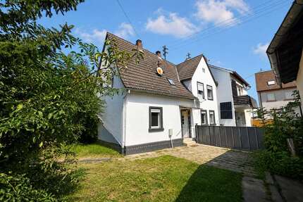 Haus zum Kaufen in Böhl-Iggelheim Böhl 145.000,00 € 98 m² - Böhl-Iggelheim / Böhl