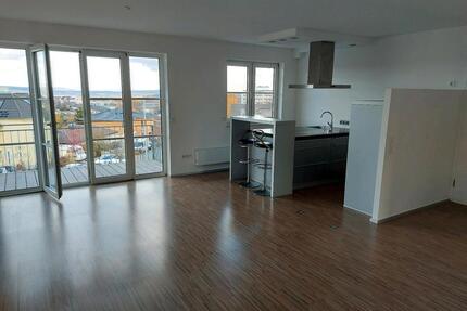 Moderne 3- Zimmer - Wohnung mit Balkon & traumhafter Aussicht - Neu-Anspach