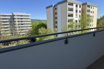 Trier-Am Weidengraben, schön geschnittene 3-Zimmer-Wohnung m. Balkon und Garage