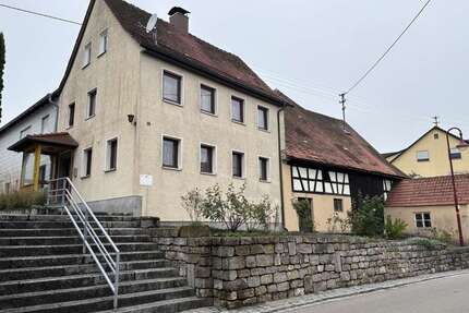 Haus zum Kaufen in Kreßberg Mariäkappel 335.000,00 € 168 m² - Kreßberg / Mariäkappel