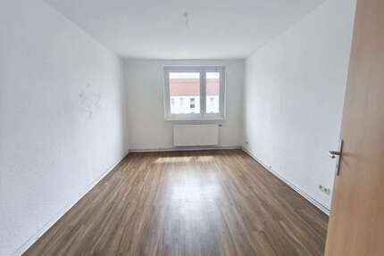 Wohnung zum Mieten in Merseburg 336,00 € 58.9 m²
