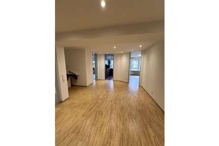 Wohnung zum Mieten in München 2.300,00 € 125.64 m²