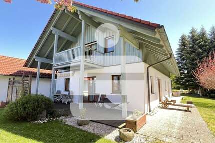 Haus zum Kaufen in Thyrnau 800.000,00 € 114 m²