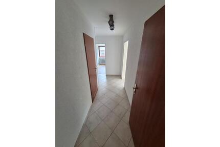 Gepflegte 3-Zimmer-Eigentums Wohnung mit Balkon und Garage - Reutlingen Reutlingen-Betzingen
