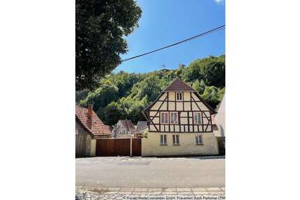 Haus zum Kaufen in Südharz- Questenberg 29.000,00 € 168 m²