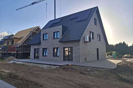Haus zum Mieten in Steinfurt 1.600,00 € 125 m²