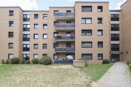 Behaglichkeit pur: 3-Zi.-Etagenwohnung in Feldrandlage - Bergheim Ahe