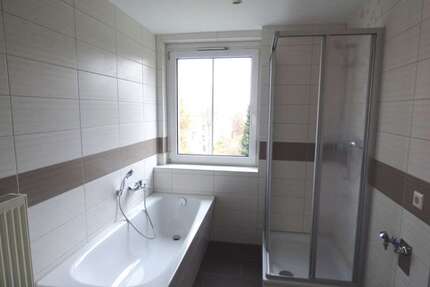 Wohnung zum Mieten in Chemnitz 345,00 € 60.5 m²