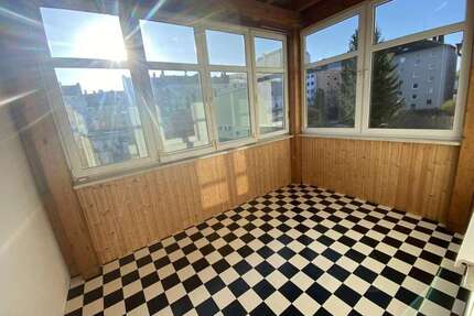 Wohnung zum Mieten in Hof 650,00 € 100 m²