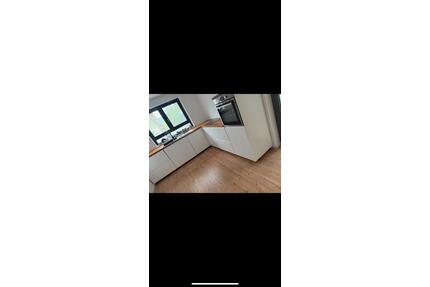 Kernsanierte 3 Zimmer Wohnung - 1.070,00&nbsp;EUR Kaltmiete, ca.&nbsp; 116,00&nbsp;m&sup2; in Fachbach (PLZ: 56133)