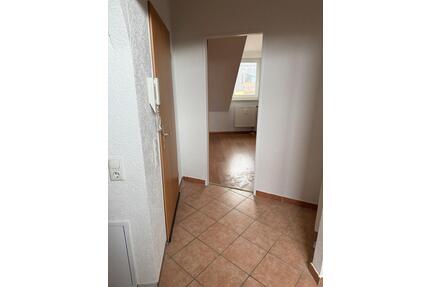 60 qm Dachgeschosswohnung in Bad Vilbel-Dortelweil – für 1 Person