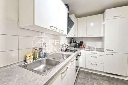 Wohnung zum Kaufen in Pforzheim 185.000,00 € 72 m²