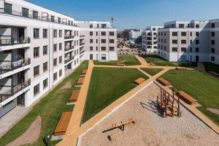 Wohnung zum Mieten in Berlin 902,61 € 66.86 m²