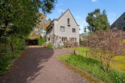 Haus zum Kaufen in Köln 999.999,00 € 210 m²