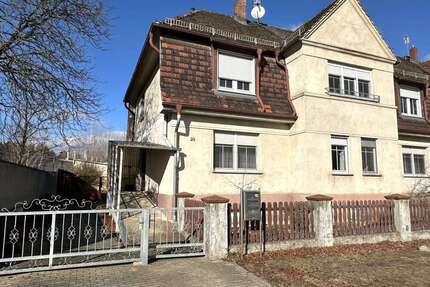 Haus zum Kaufen in Luckenwalde 229.000,00 € 230 m²