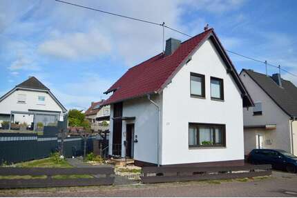 Haus zum Kaufen in Plaidt 269.000,00 € 88 m²