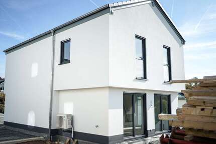 Haus zum Kaufen in Lindlar 625.000,00 € 132 m²
