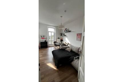 Charmanter Altbau- Osnabrück - 59qm - 2,5 Zimmer - EBK - Balkon