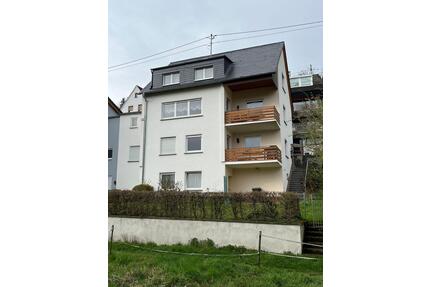 Großzügiges Einfamilienhaus mit Einliegerwohnung in ruhiger Lage - Brey