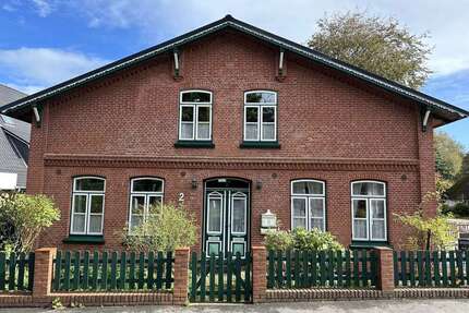 Haus zum Kaufen in Bergenhusen 325.000,00 € 300 m²
