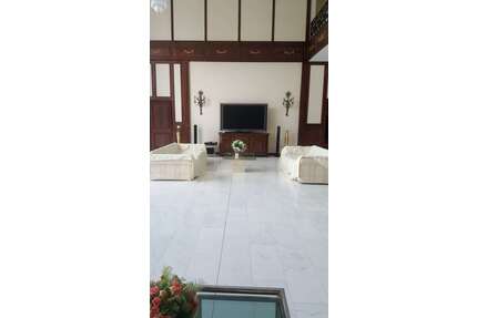 Haus zum Mieten in Michendorf 9.000,00 € 700 m²