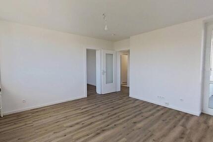 ++Ihr neues Zuhause: Lichtdurchflutete Räume mit Wohlfühl-Balkon++ - Rendsburg