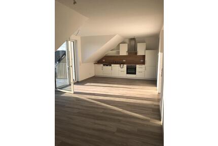 Dachgeschosswohnung in Wittlich Wengerohr mit Balkon zu vermieten